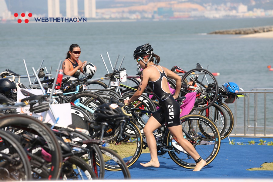 “Rái cá” tuyển thủ SEA Games 30 áp đảo đường đua Sunset Bay Triathlon 2019